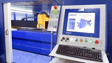 Faserlaserschneidanlage MSF FiberLas von MicroStep bei Stahlhändler in Betrieb