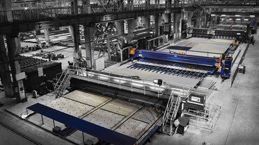Together with the Finnish cooperation partner Pemanek Oy, MicroStep supplies the cutting technology for fully automated production lines for panel processing in shipbuilding.